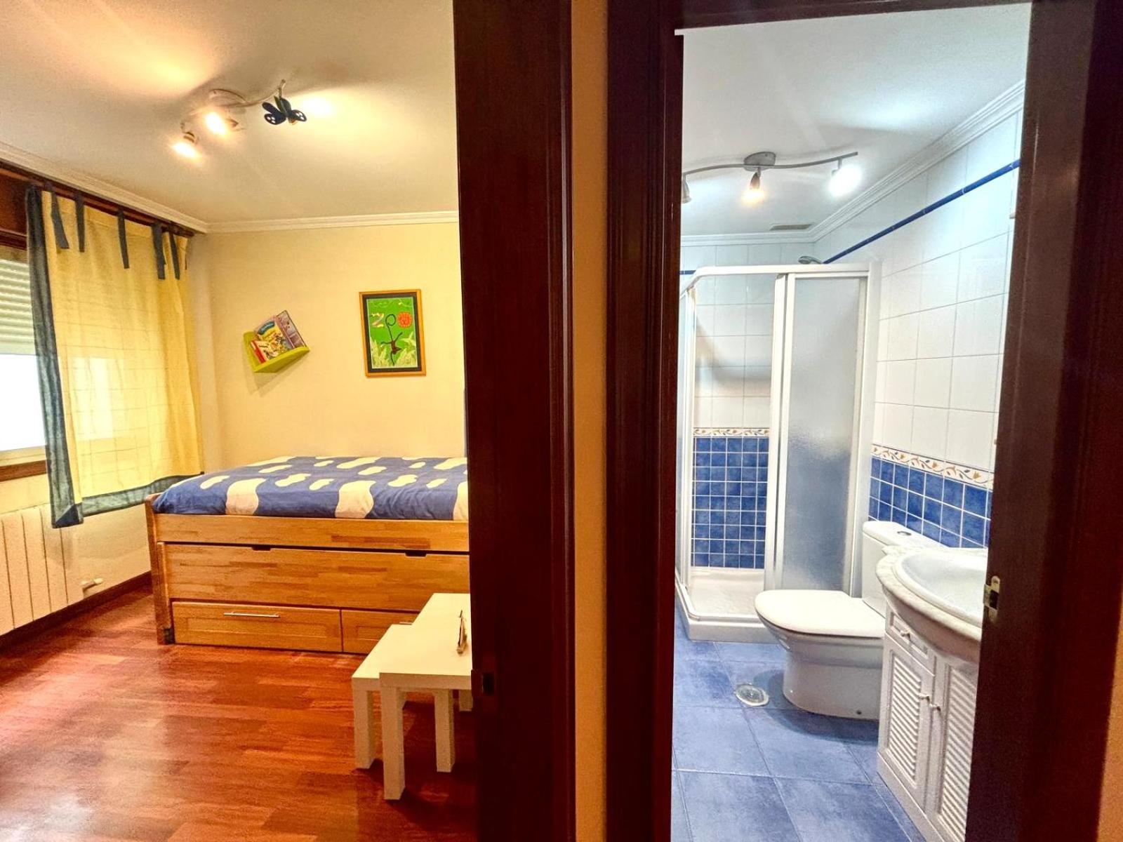 バイヨーナHolibai, Chulina, Cerca De La Playa, Con Piscina Y Parkingアパートメント エクステリア 写真